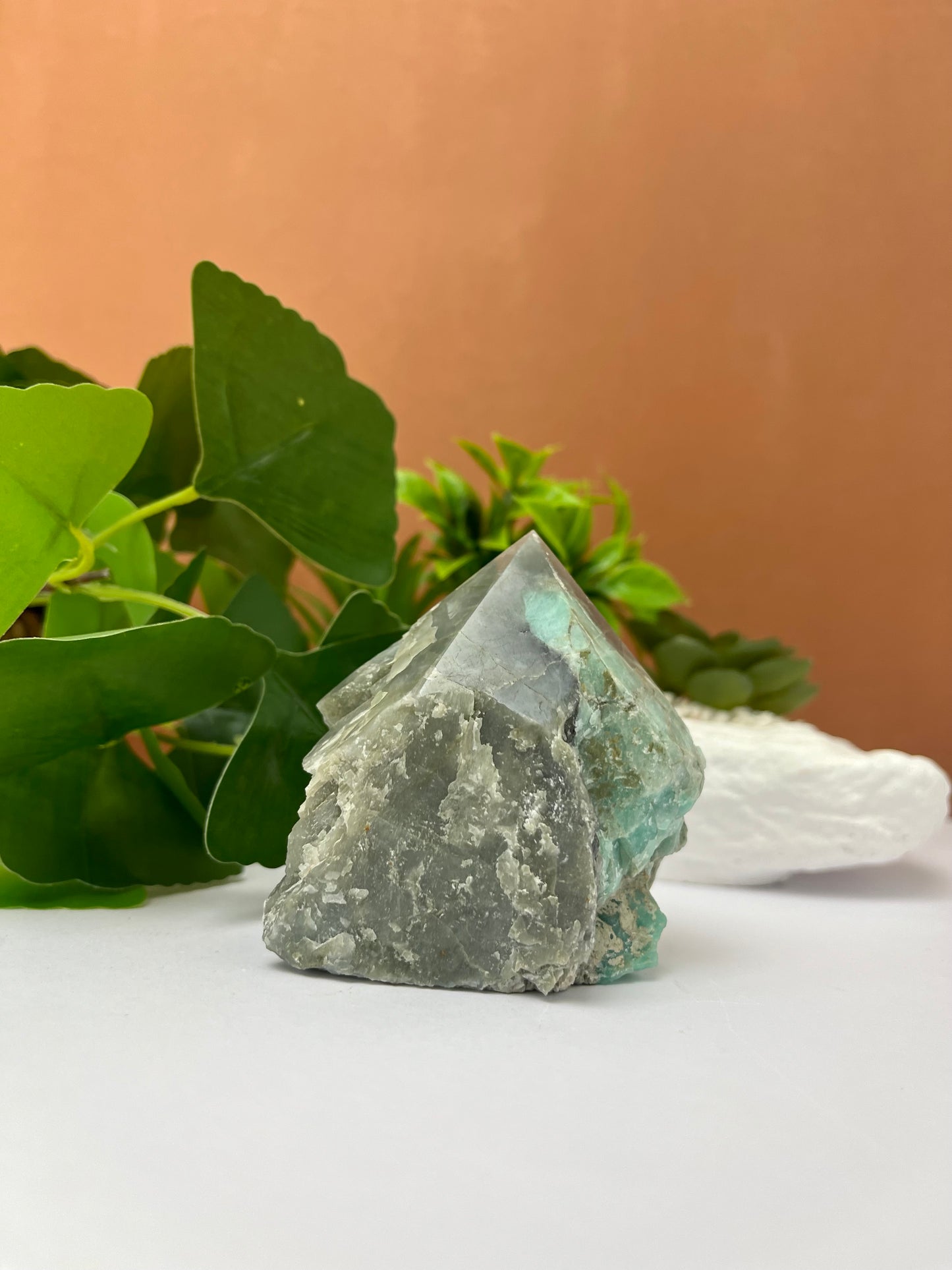 Emerald Top Polished Point