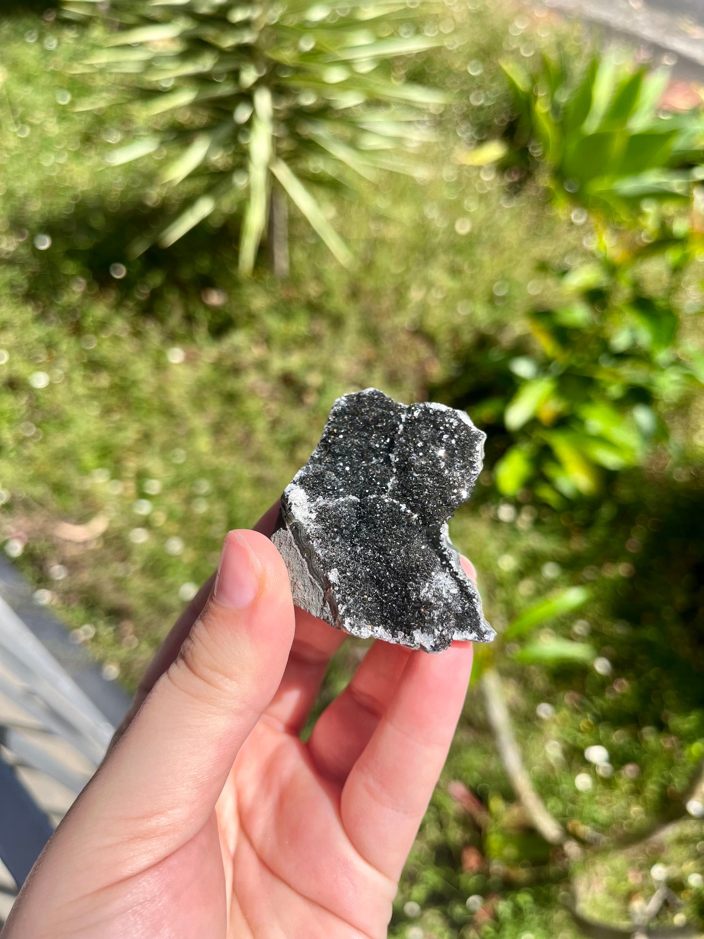 Black Amethyst Cut Base