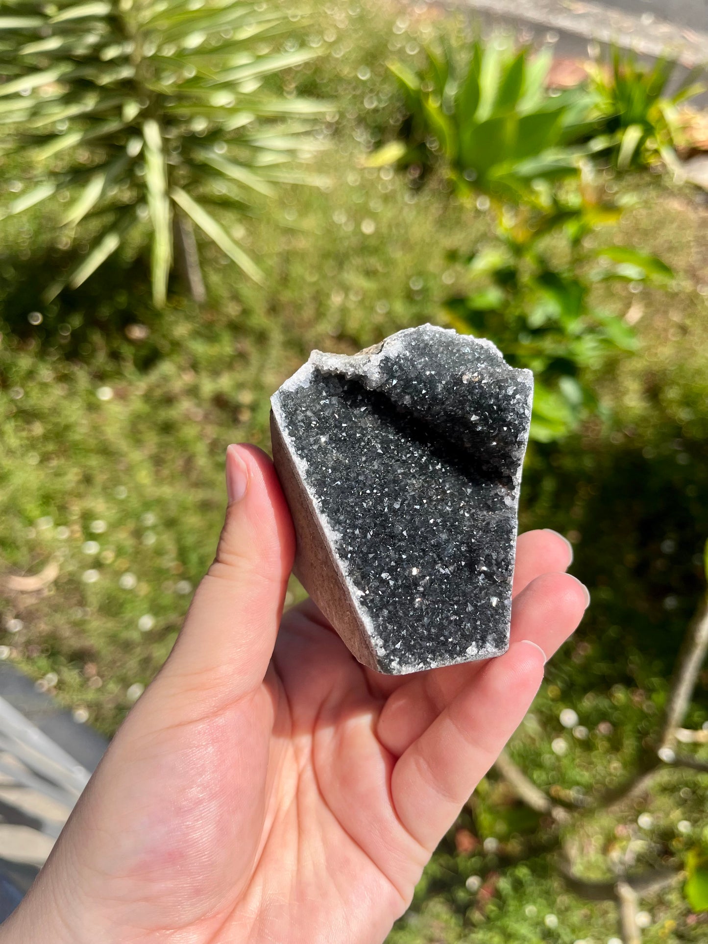 Black Amethyst Cut Base